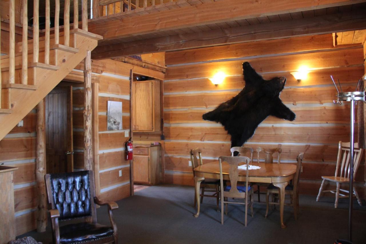 Sugar Loaf Lodge & Cabins Anaconda Eksteriør bilde